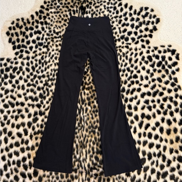 lululemon align high rise flare pant *regular length - Picture 2 of 4